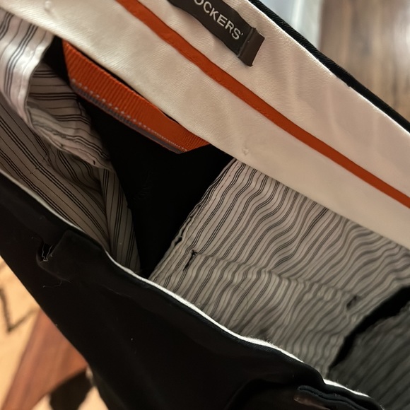 Dockers black pants - Picture 12 of 12